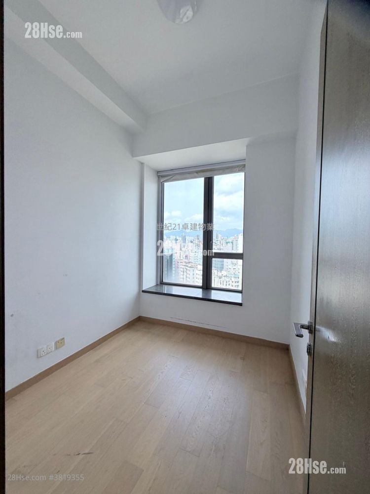 The Austin 租盤 3 房 , 2 浴室 923 平方呎