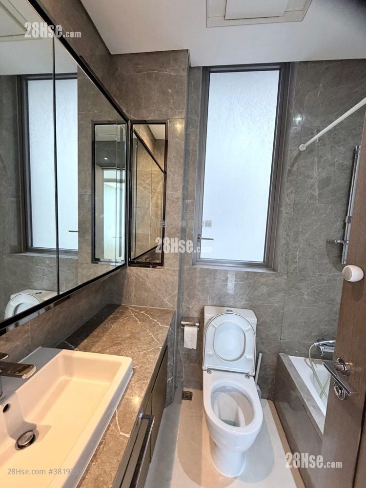 The Austin 租盤 3 房 , 2 浴室 923 平方呎