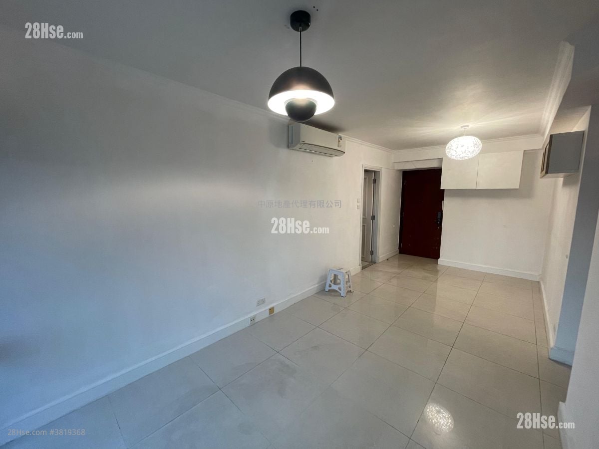 映湾园 租盘 2 房 , 1 浴室 563 平方尺