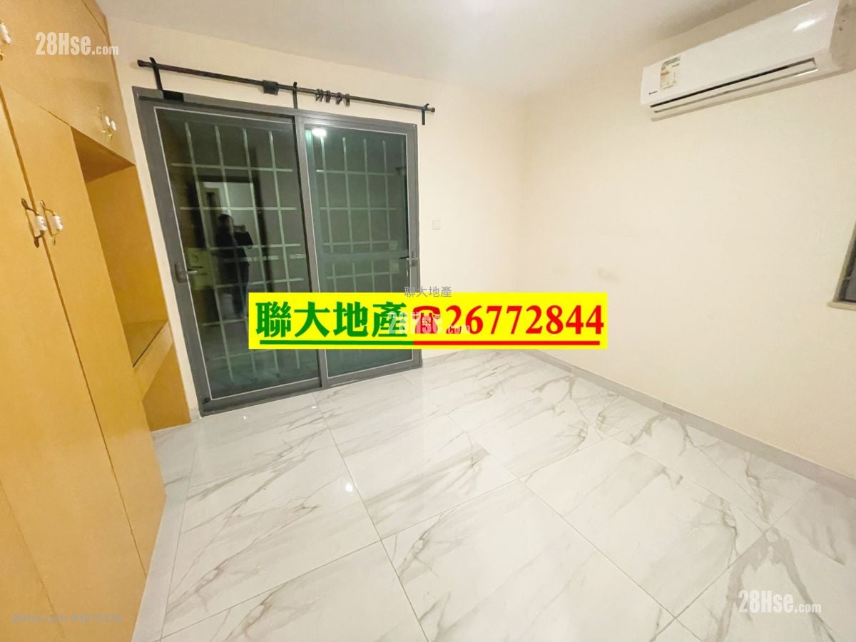 Village Rental 3 Bedrooms , 1 Bathroom 630 ft²