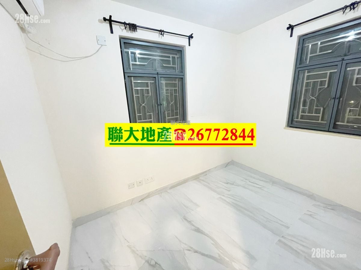 Village Rental 3 Bedrooms , 1 Bathroom 630 ft²