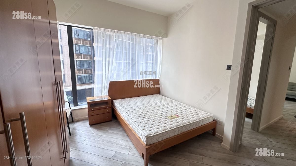 Fleur Pavilia Rental 4 Bedrooms , 3 Bathrooms 877 ft²