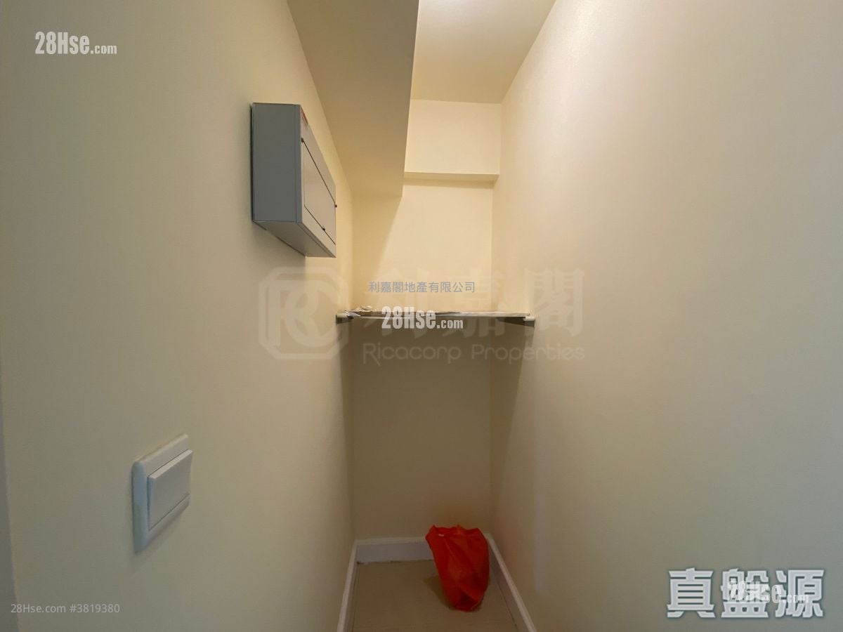 名城 售盤 3 房 742 平方呎