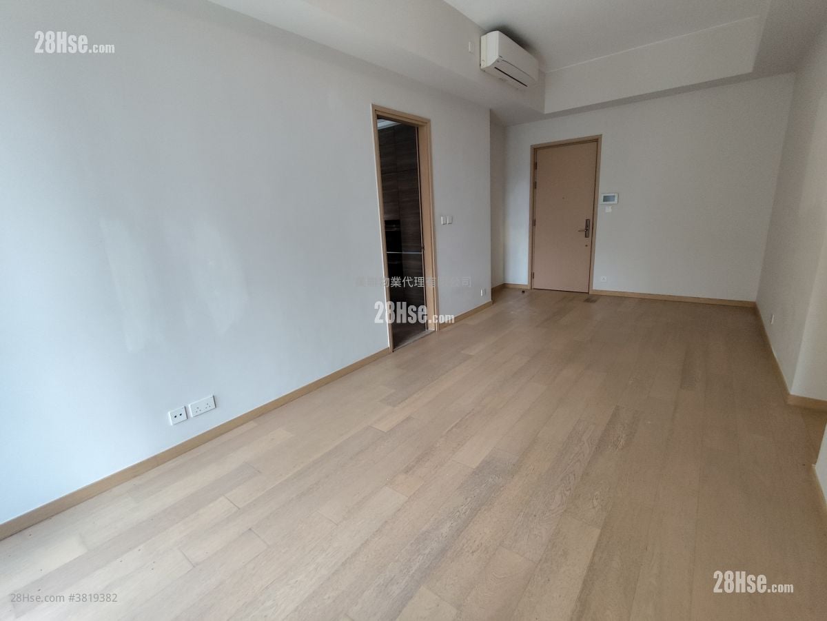 山水盈 售盤 3 房 , 3 浴室 916 平方呎