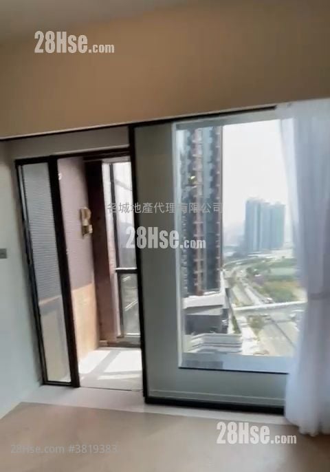 柏傲莊 售盤 3 房 , 2 浴室 679 平方呎