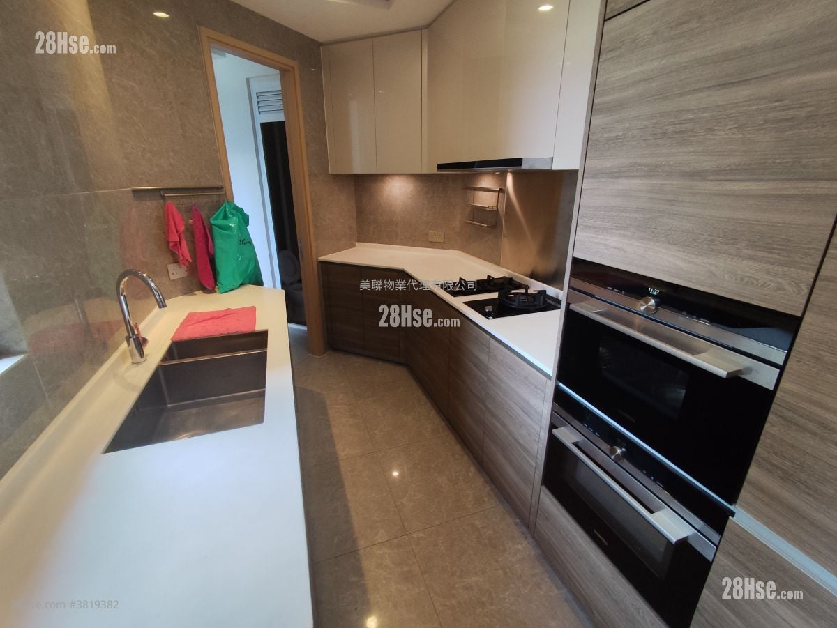 山水盈 售盤 3 房 , 3 浴室 916 平方呎