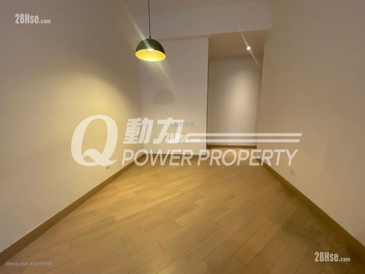 The Mediterranean Sell 2 Bedrooms , 1 Bathroom 699 ft²