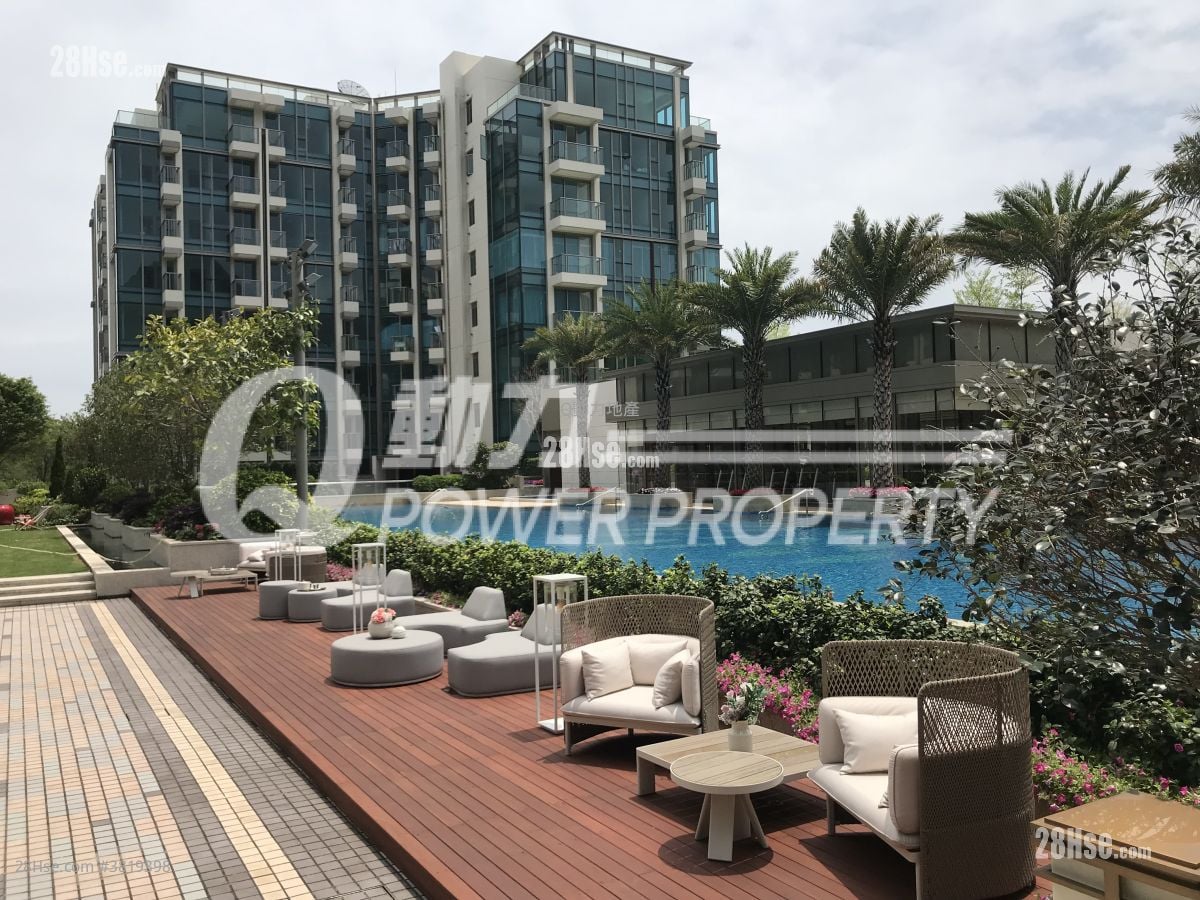 The Mediterranean Sell 2 Bedrooms , 1 Bathroom 699 ft²