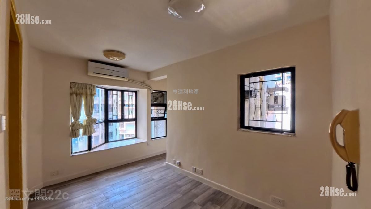 Shaukeiwan Plaza Rental 2 Bedrooms , 1 Bathroom 344 ft²