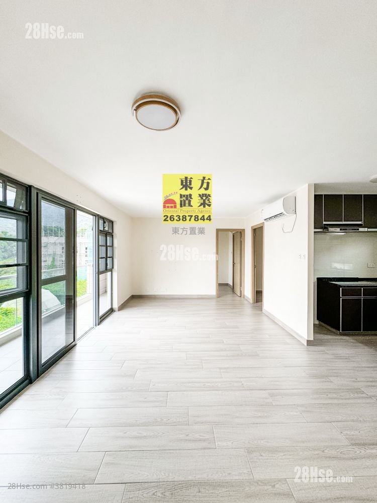 村屋 售盤 3 房 , 2 浴室 700 平方呎