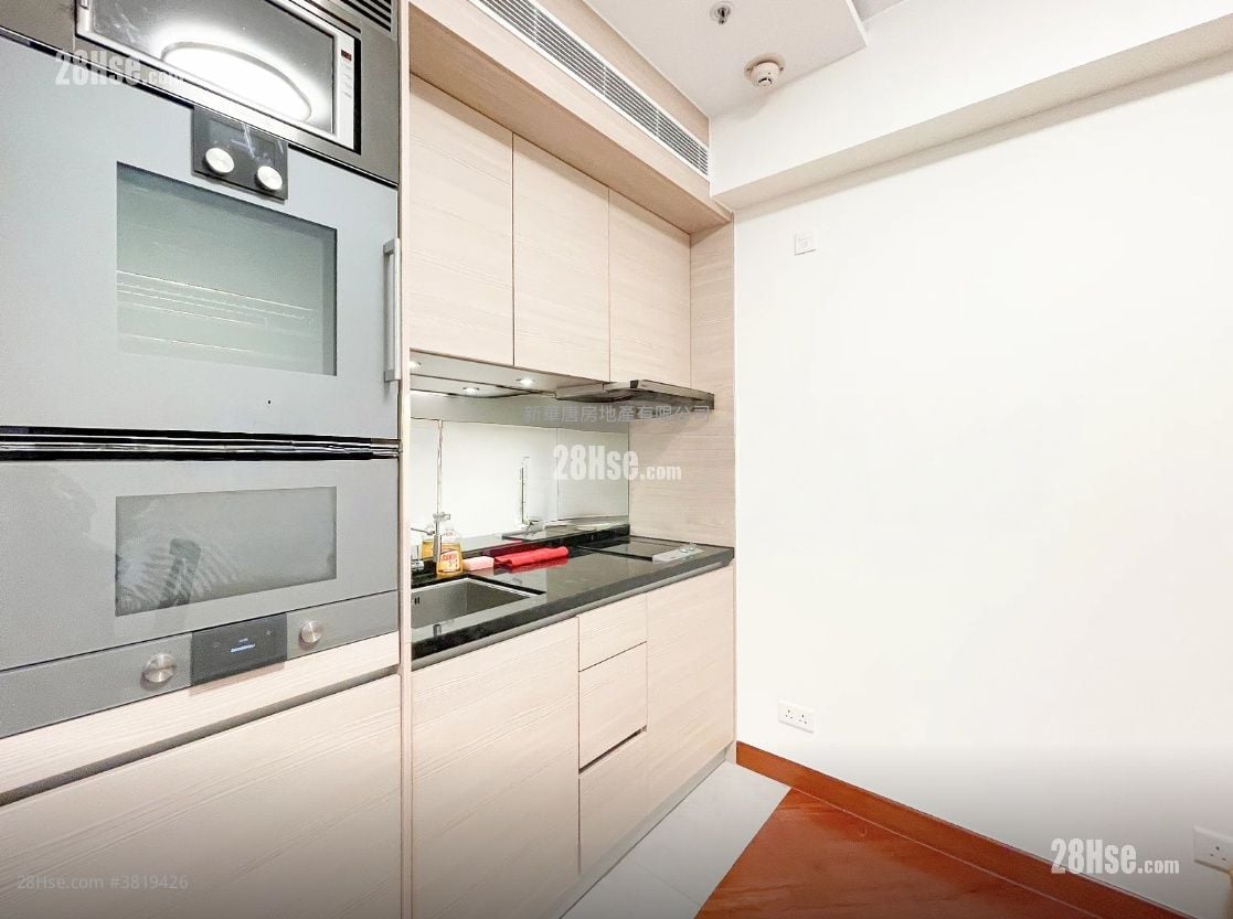 The Avenue Rental 2 Bedrooms , 1 Bathroom 552 ft²