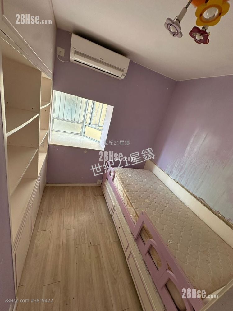 Yue On Court Rental 2 Bedrooms , 1 Bathroom 469 ft²