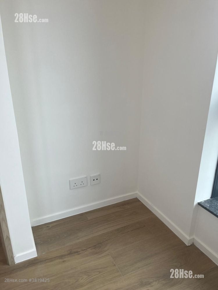 Elize Park Rental 341 ft²