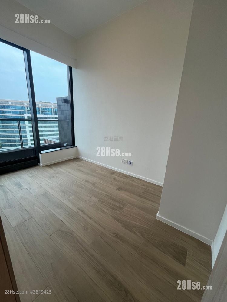 Elize Park Rental 341 ft²