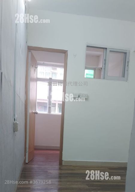 唐楼 租盘 1 浴室 200 平方尺