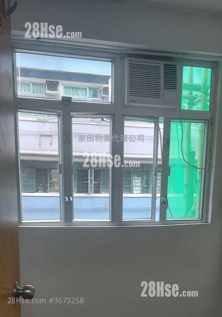 唐楼 租盘 1 浴室 200 平方尺