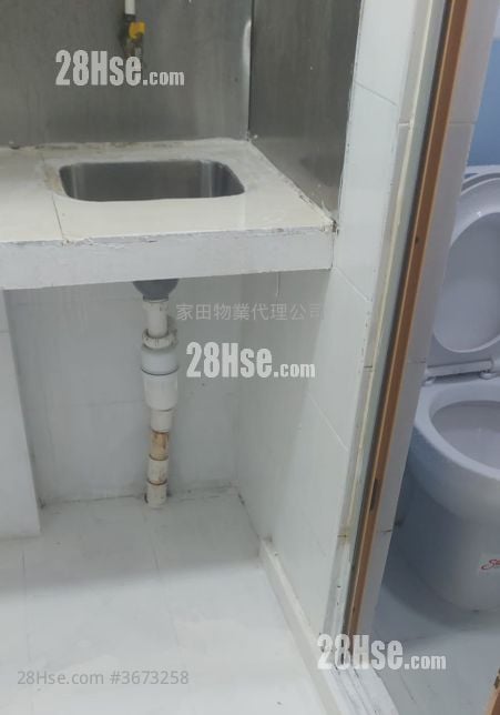 唐楼 租盘 1 浴室 200 平方尺