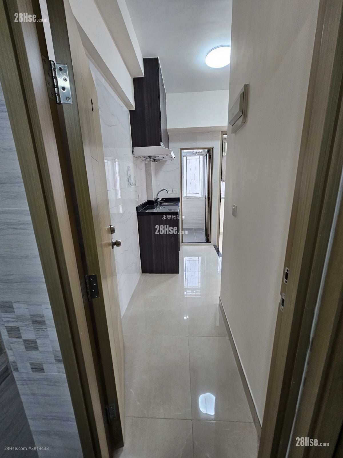 唐樓 租盤 140 平方呎