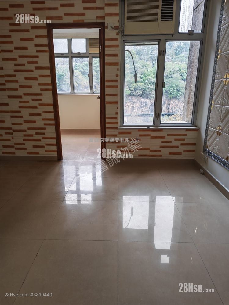 翠屏北邨 租盤 2 房 , 1 浴室 381 平方呎