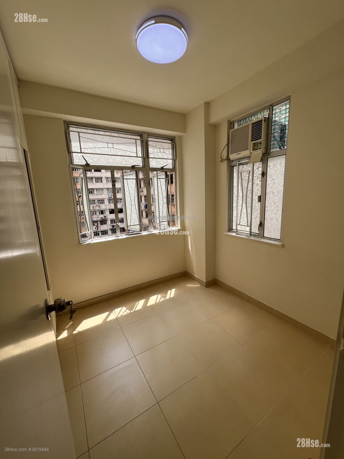 康威大廈 租盤 2 房 , 1 浴室 315 平方呎