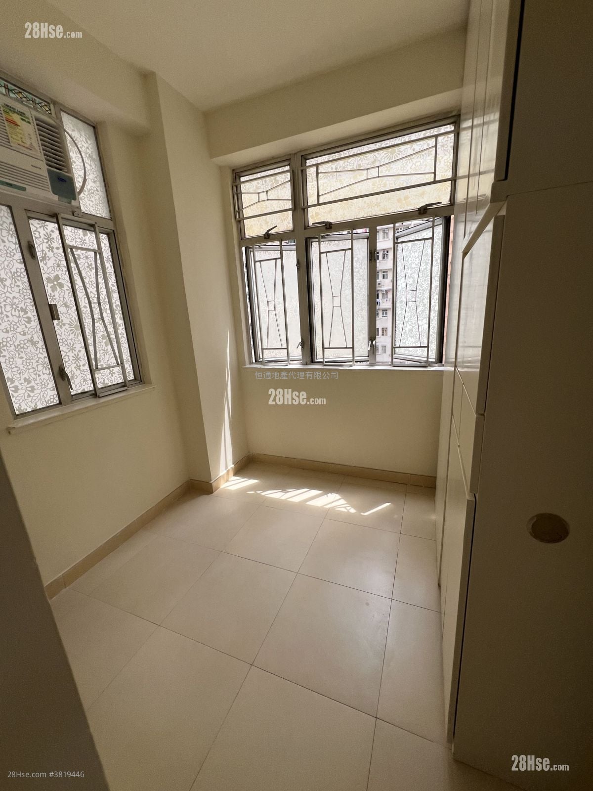 康威大廈 租盤 2 房 , 1 浴室 315 平方呎