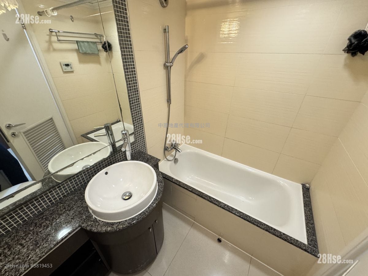 映灣園 租盤 3 房 , 2 浴室 718 平方呎