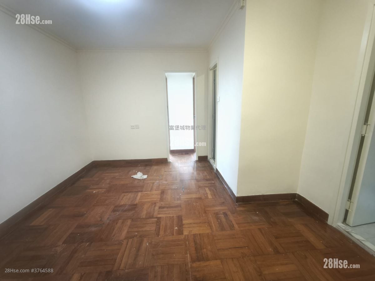 廣源邨 租盤 2 房 , 1 浴室 376 平方呎