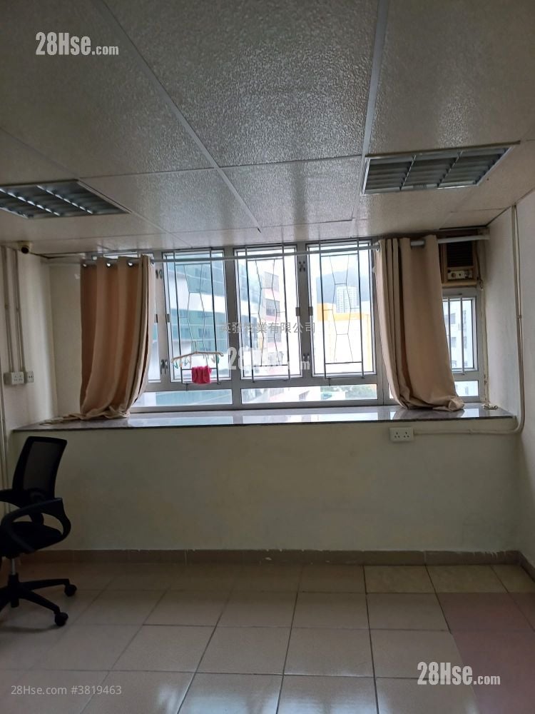 Goodview Industrial Building Rental 1 Toilet