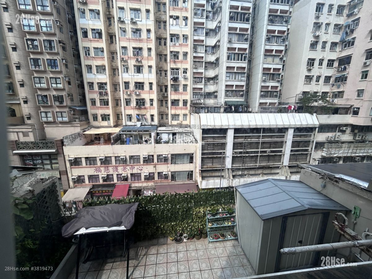 顯暉大廈 租盤 2 房 , 1 浴室 280 平方呎