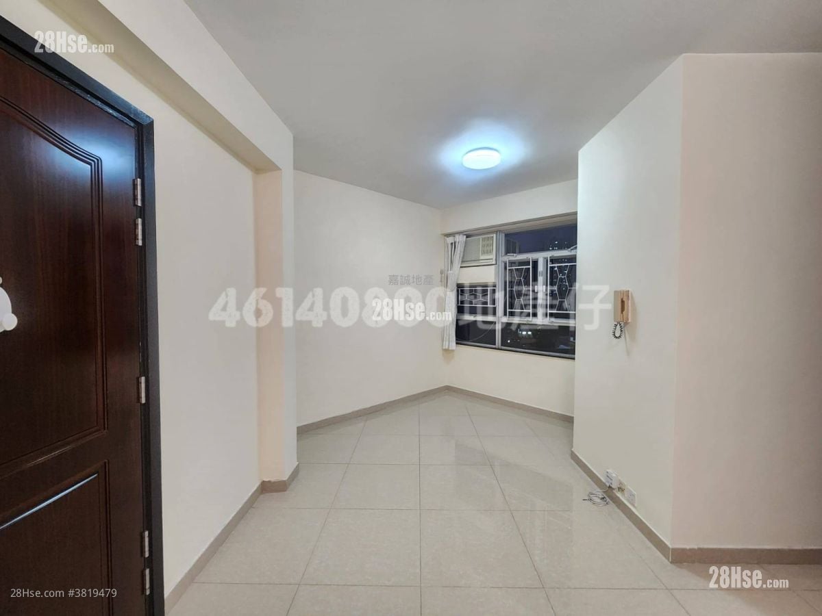 八号花园 租盘 438 平方尺