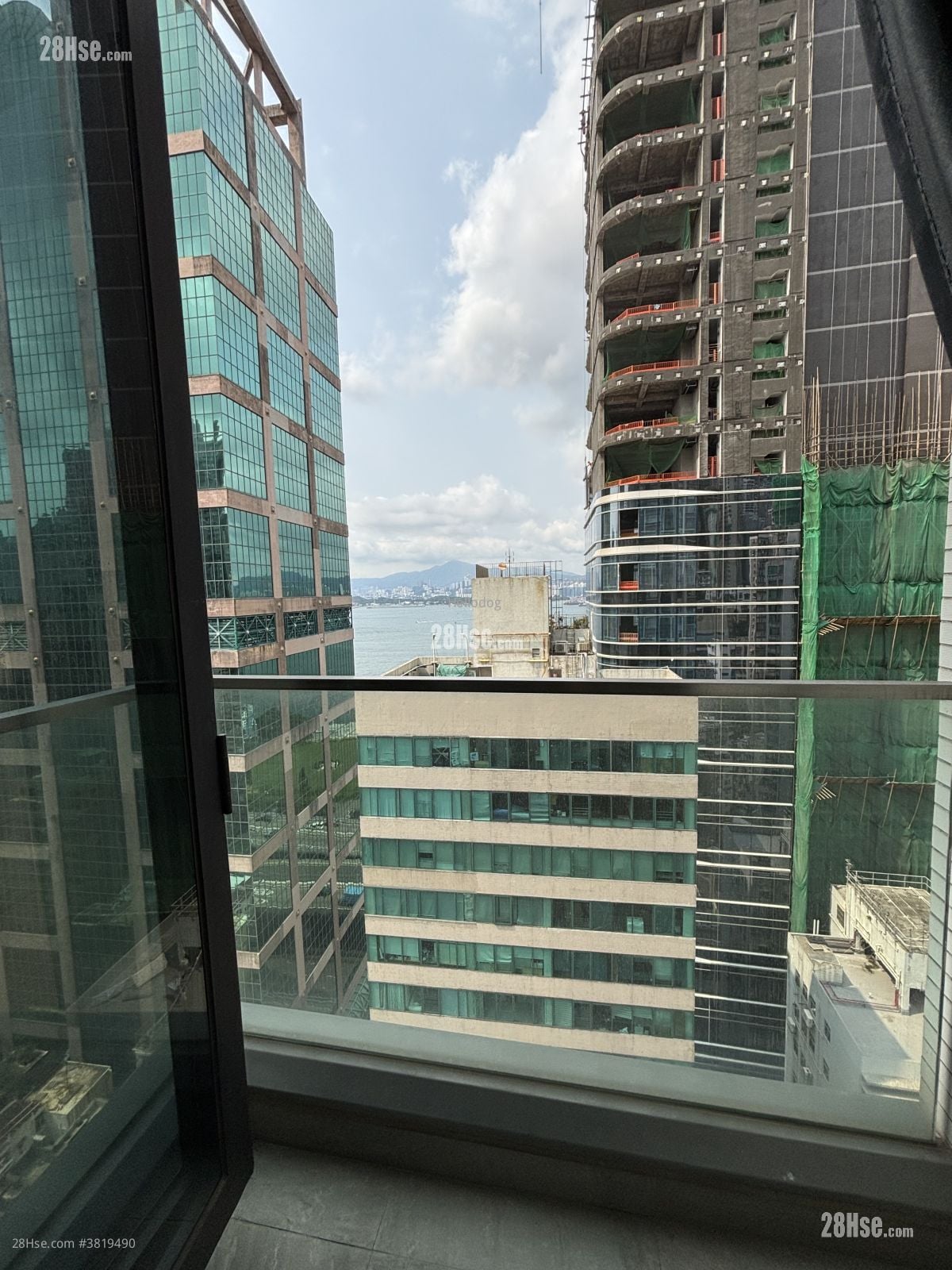 AVA128 租盤 開放式間隔 177 平方呎