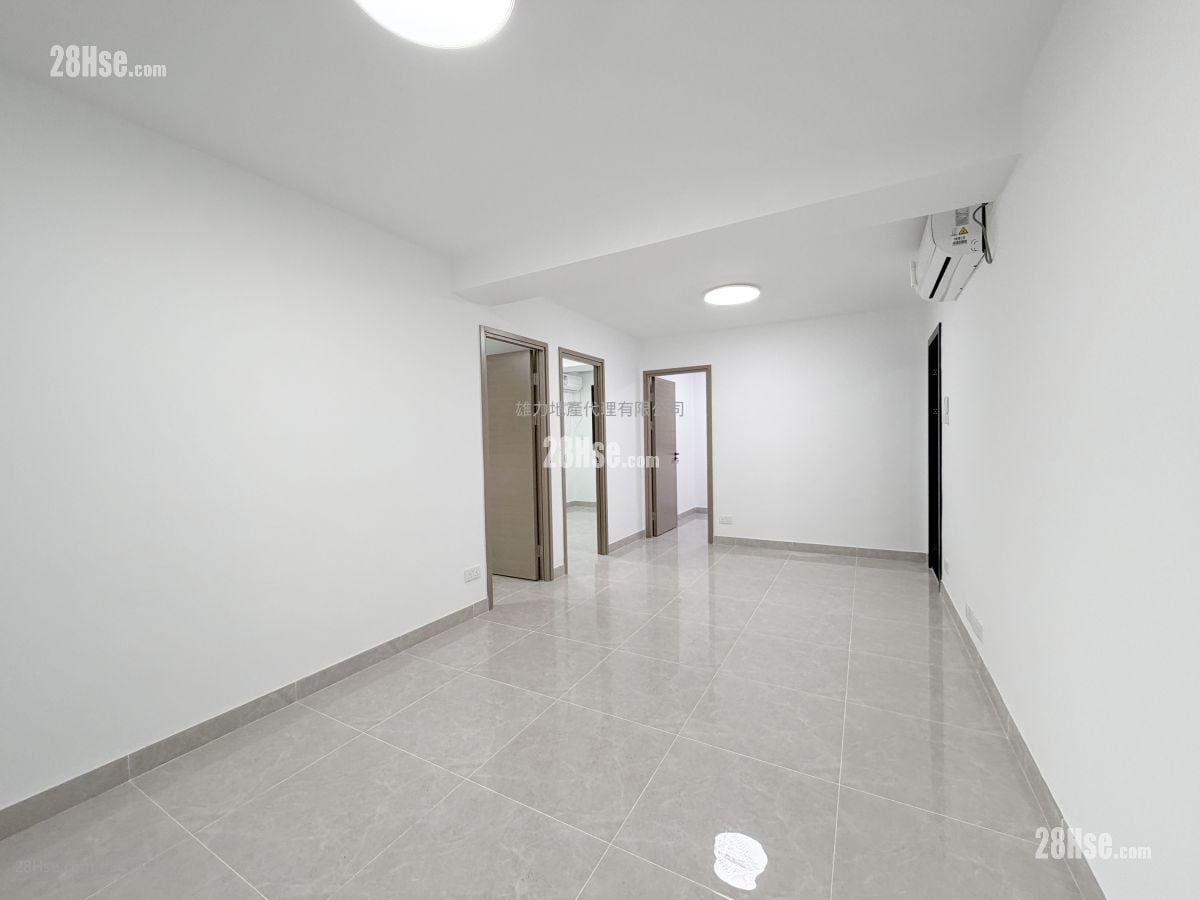 村屋 租盤 3 房 , 1 浴室 630 平方呎