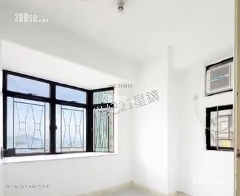 福群大樓 售盤 2 房 325 平方呎