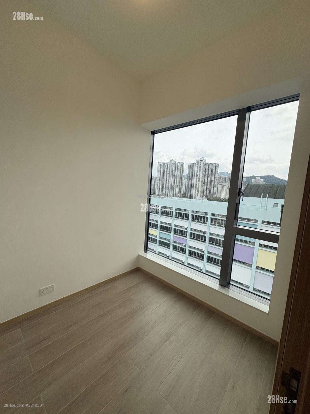 北映荟 售盘 1 房 274 平方尺