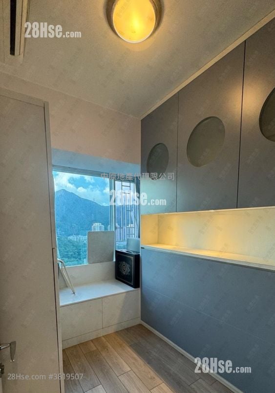 名城 售盘 3 房 739 平方尺