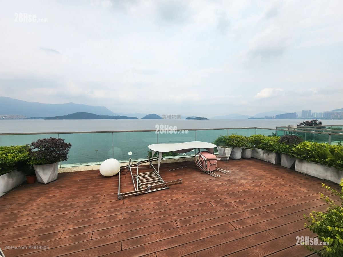 天台: 逸珑湾 售盘 4 房 , 5+ 浴室 3,639 平方尺