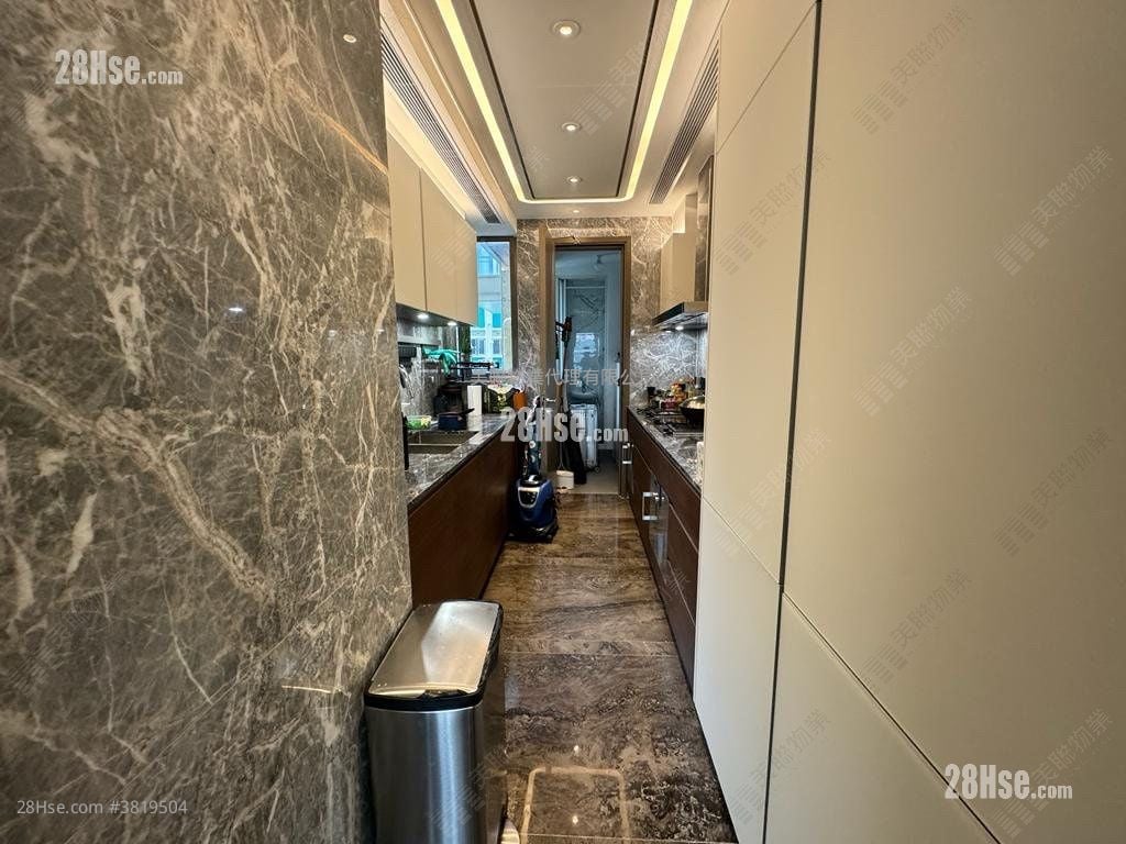 傲玟 售盘 3 房 1,403 平方尺