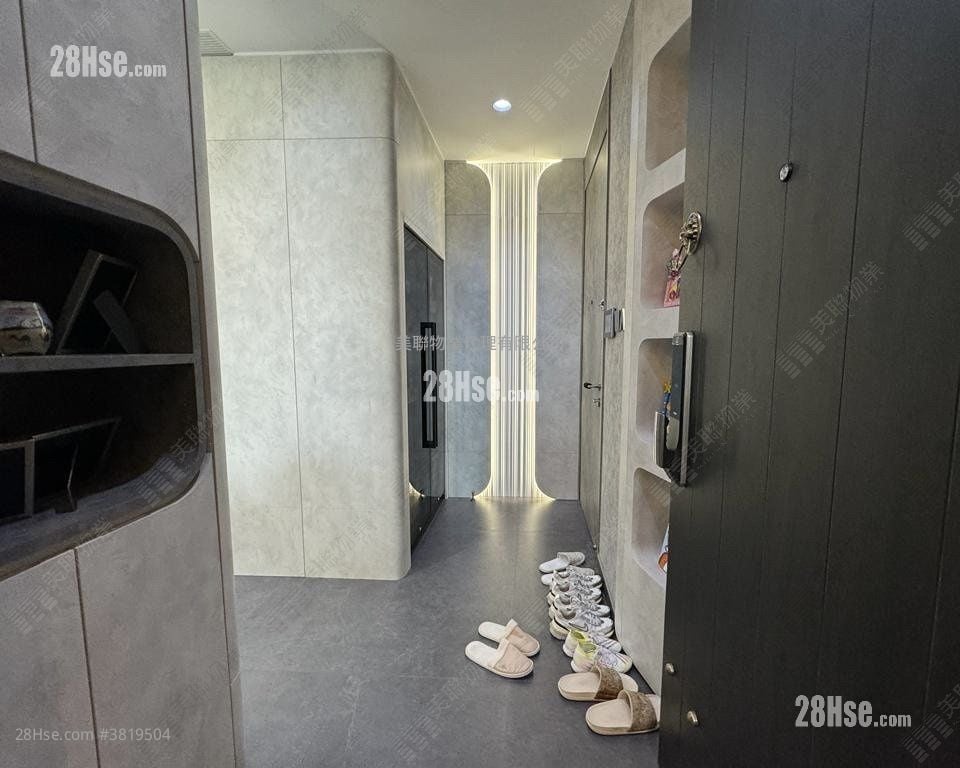 傲玟 售盘 3 房 1,403 平方尺