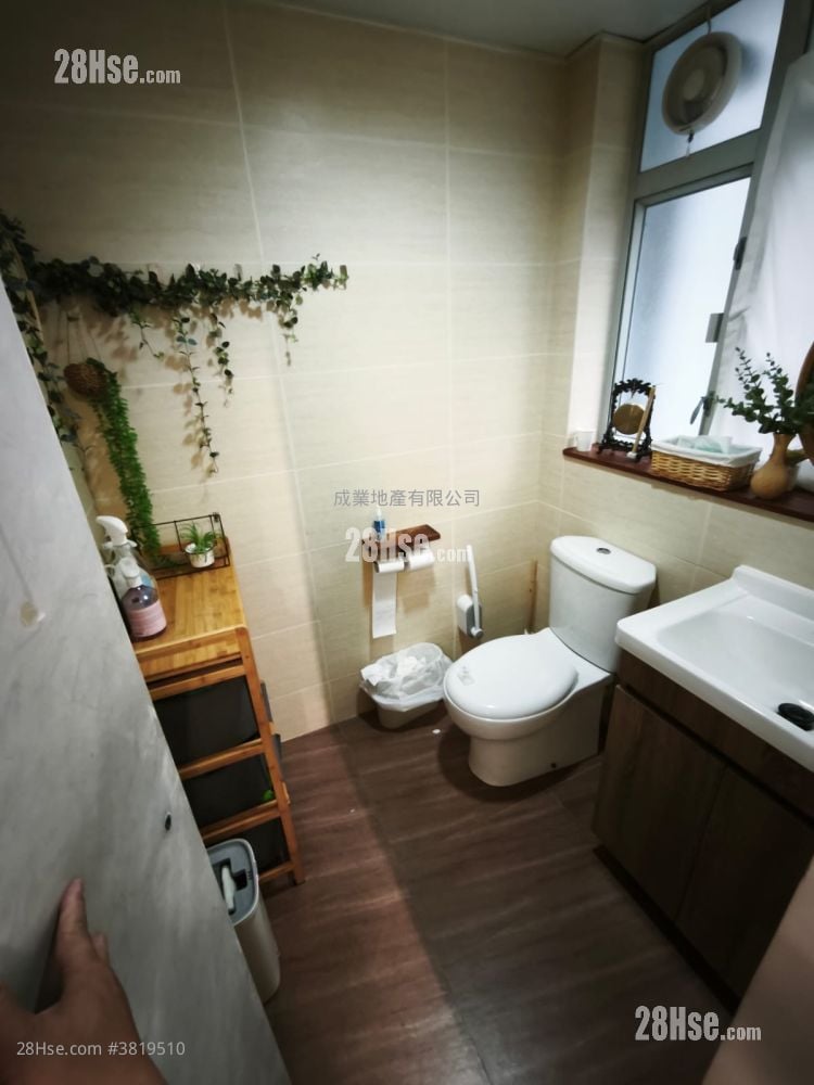 Lee King Industrial Building Rental