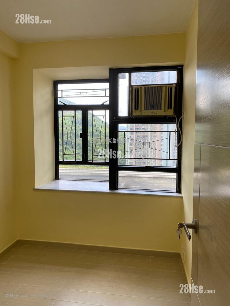 康怡花园 售盘 2 房 , 1 浴室 497 平方尺