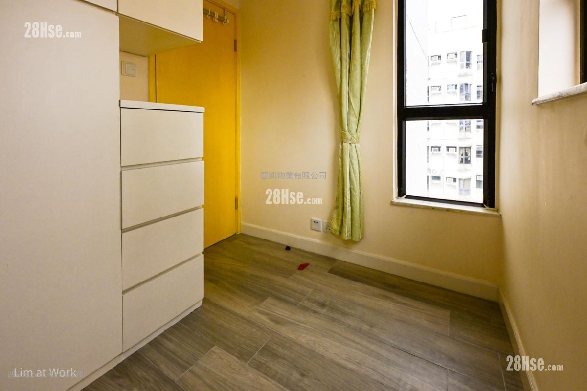 筲箕灣廣場 租盤 2 房 , 1 浴室 344 平方呎