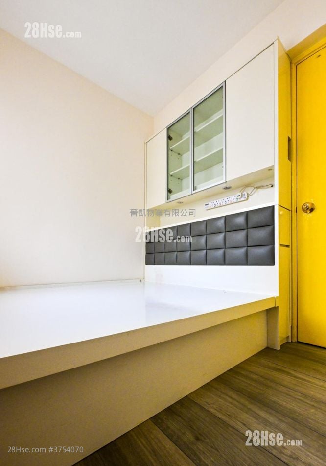 筲箕灣廣場 租盤 2 房 , 1 浴室 344 平方呎