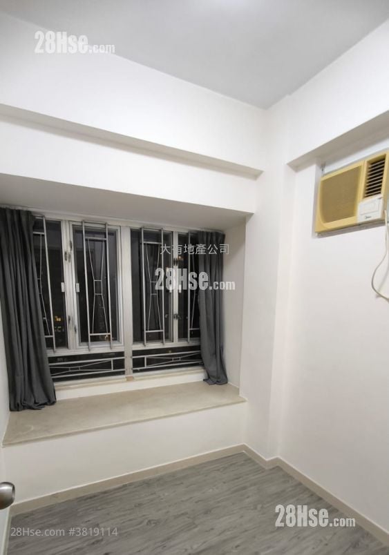 睡房 2: 萬豐大廈 租盤 2 房 , 1 浴室 260 平方呎