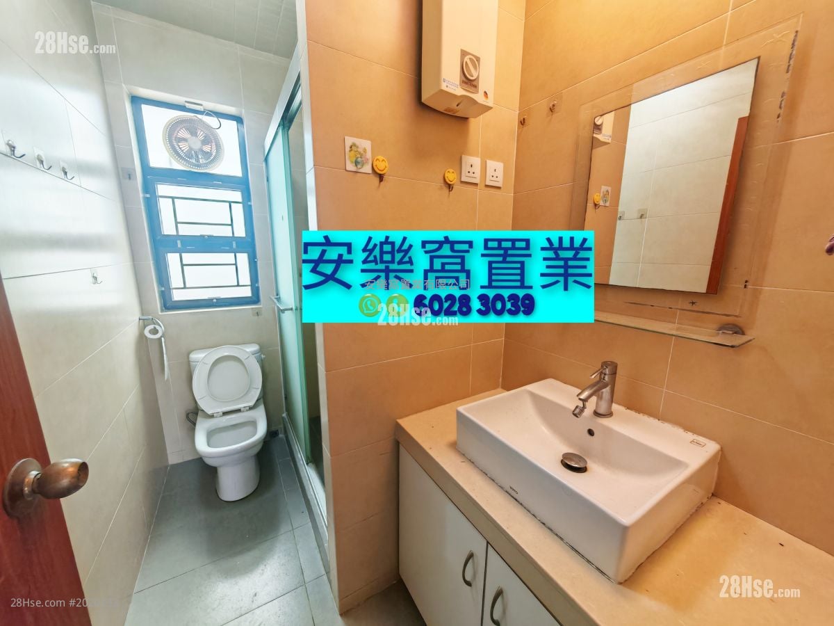 村屋 租盤 3 房 , 1 浴室 650 平方呎