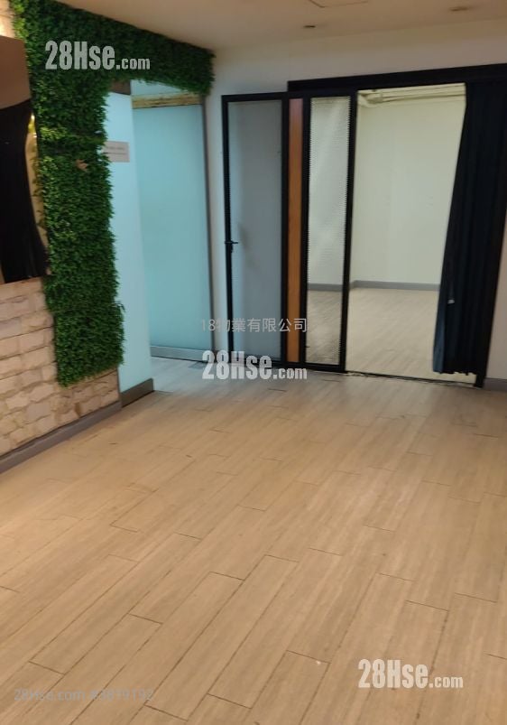 香港工業中心 租盤 5+ 房 , 2 廁所