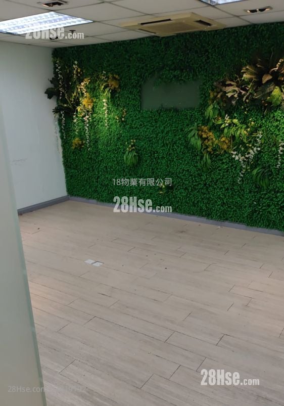 香港工業中心 租盤 5+ 房 , 2 廁所