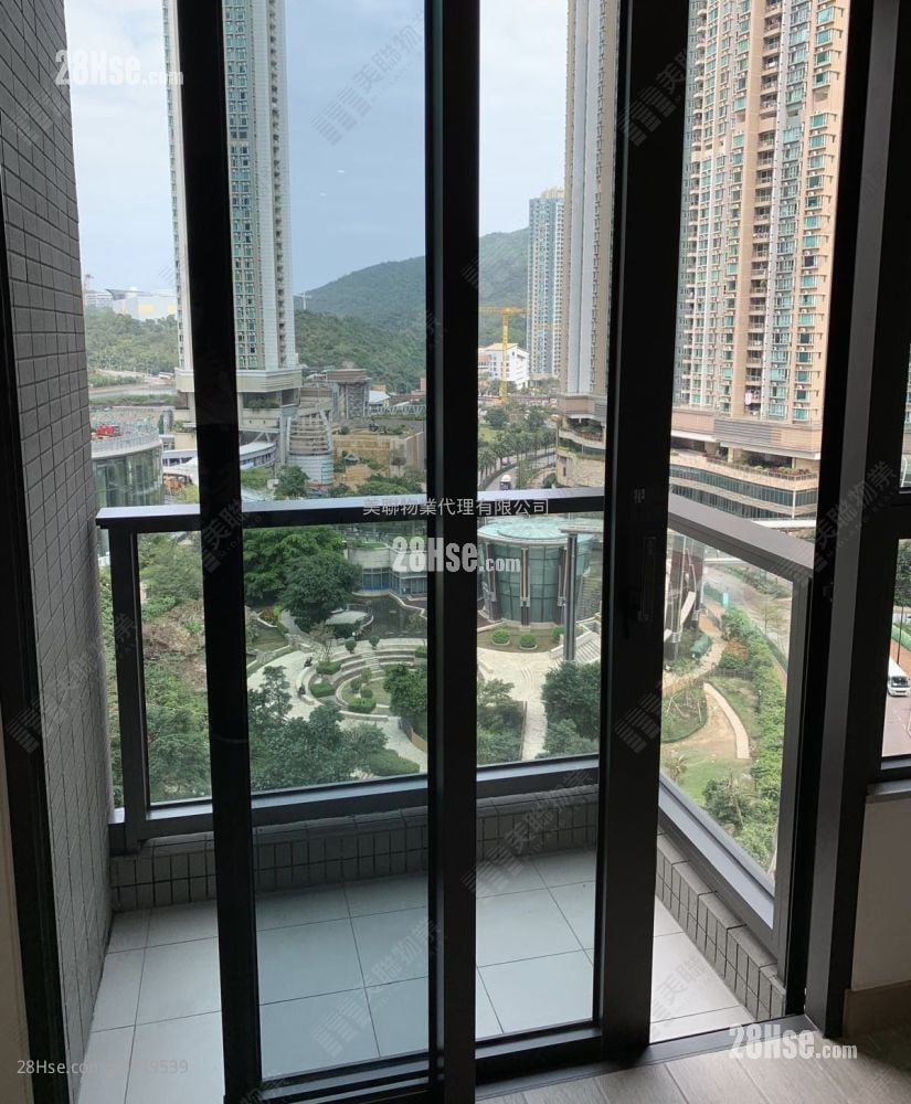 Wings At Seaii Rental 2 Bedrooms , 1 Bathroom 477 ft²