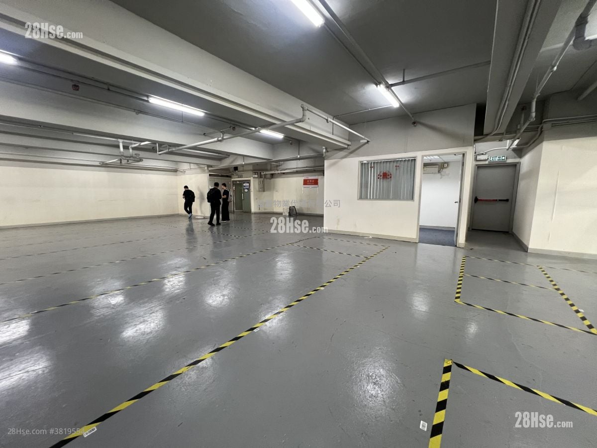 Vanta Industrial Centre Rental 4 Bedrooms , 2 Toilets