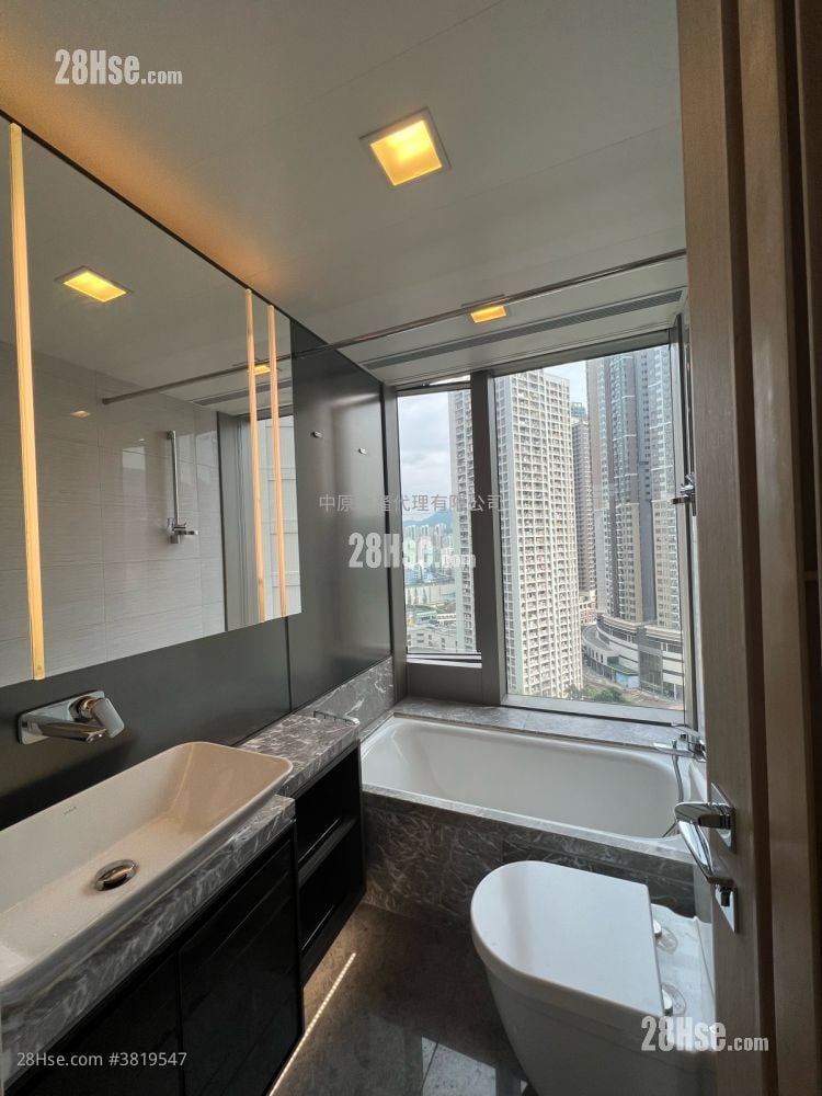 海之戀 售盤 3 房 773 平方呎