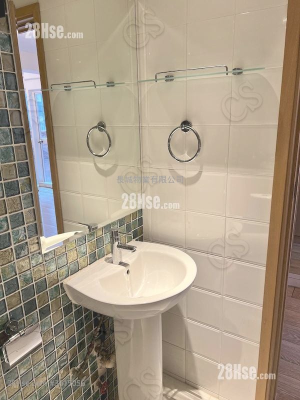 嘉荣大厦 售盘 2 房 , 1 浴室 325 平方尺